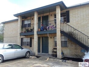 Building Photo - 1724 W Elizabeth St