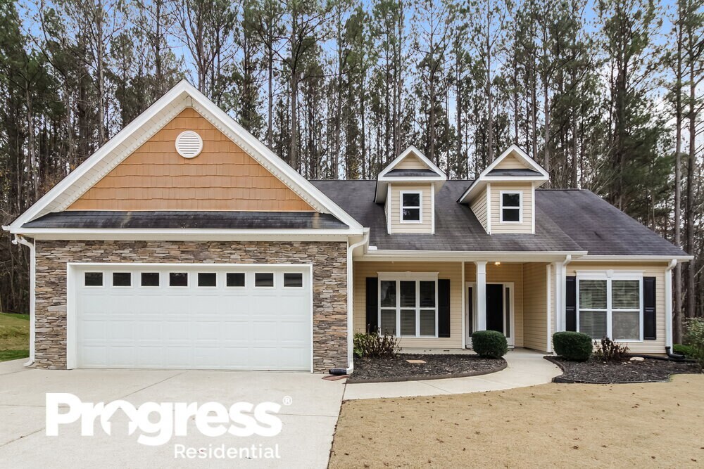 Primary Photo - 205 Westridge Cir