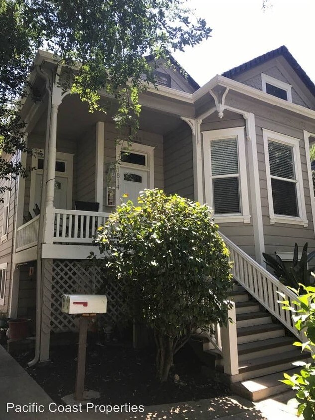 Primary Photo - 1814 T St