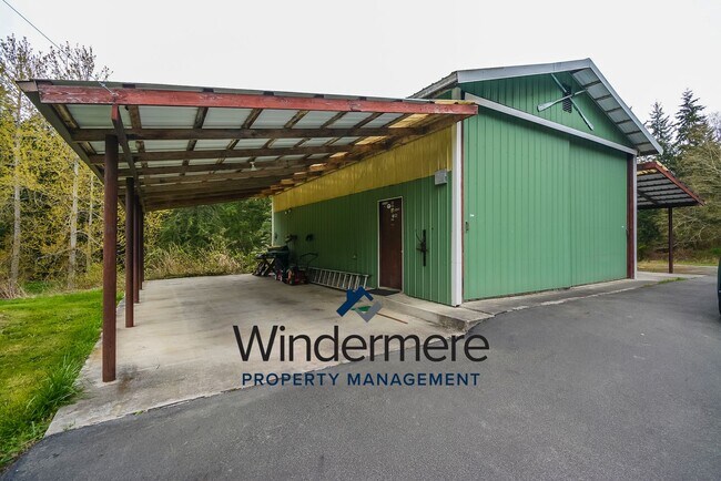 Foto del edificio - 3 Bed 2 Bath Home with Detached Shop - New...
