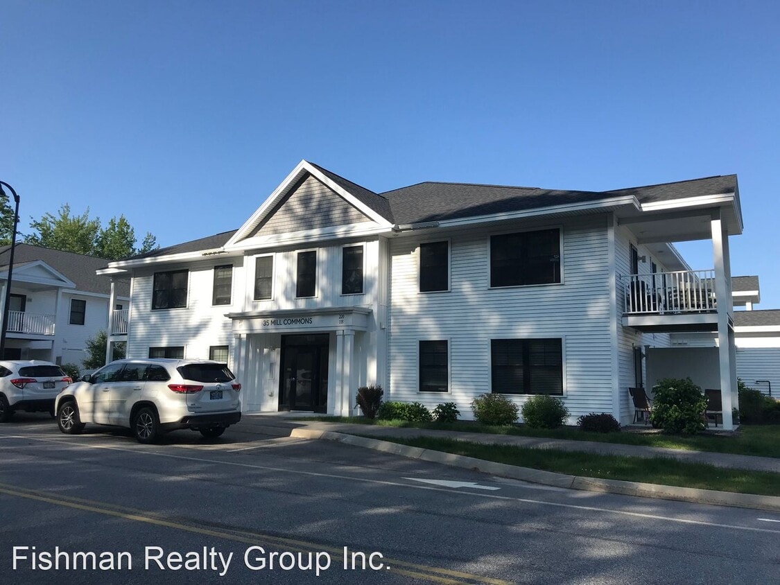 Primary Photo - 2 br, 1.5 bath House - 35 Mill Commons Dr....