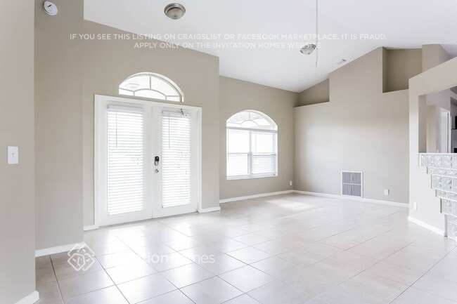 Building Photo - 8279 Coconut Blvd