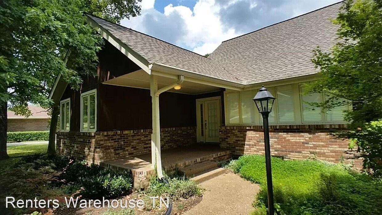 Primary Photo - 4 br, 2.5 bath House - 1018 Gracelawn Drive