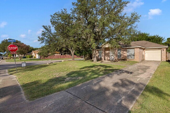 Building Photo - Single Family Rental in NW San Antonio!!