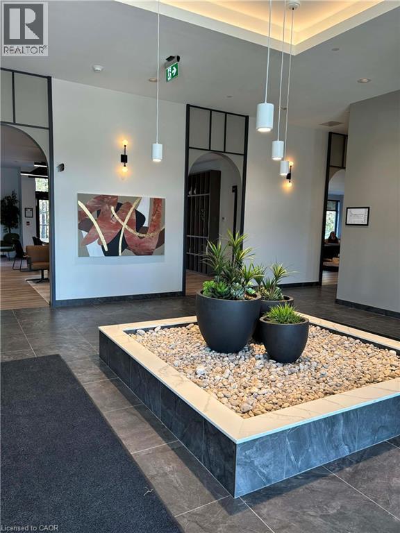 Photo du bâtiment - 525 New Dundee Rd