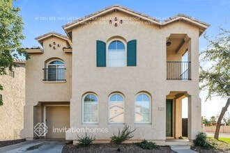 Building Photo - 1407 E Mobile Ln