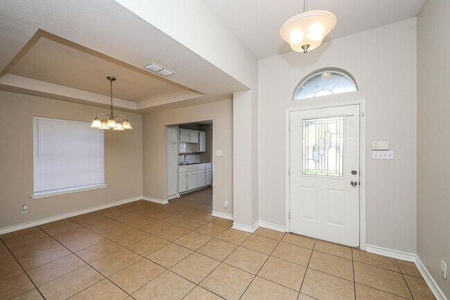 Building Photo - 1113 Topaz Trail