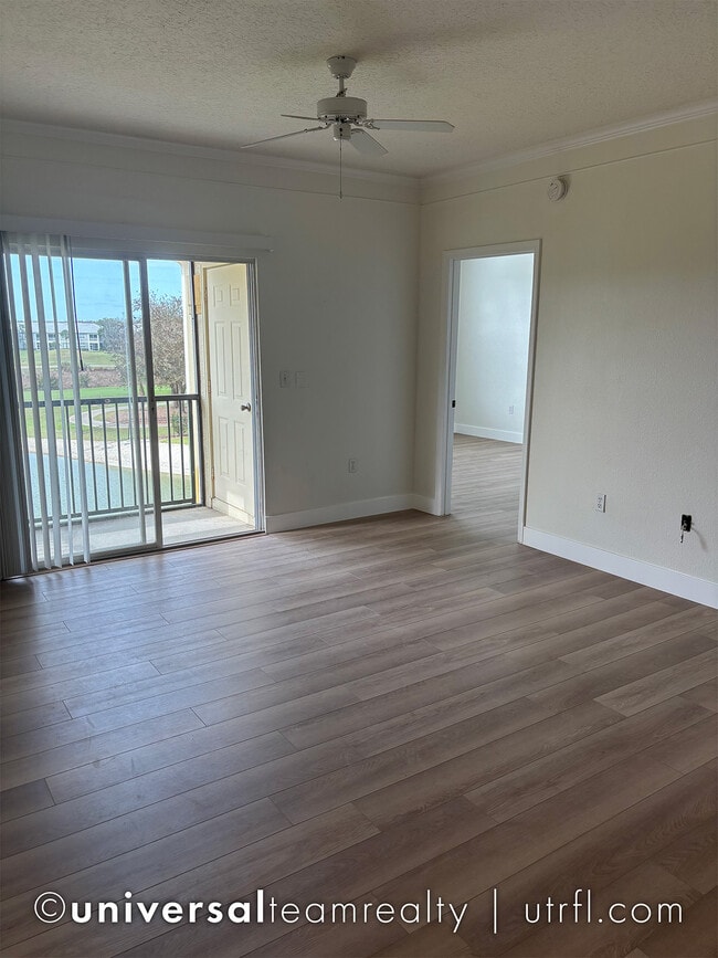 Building Photo - 11510 Villa Grand