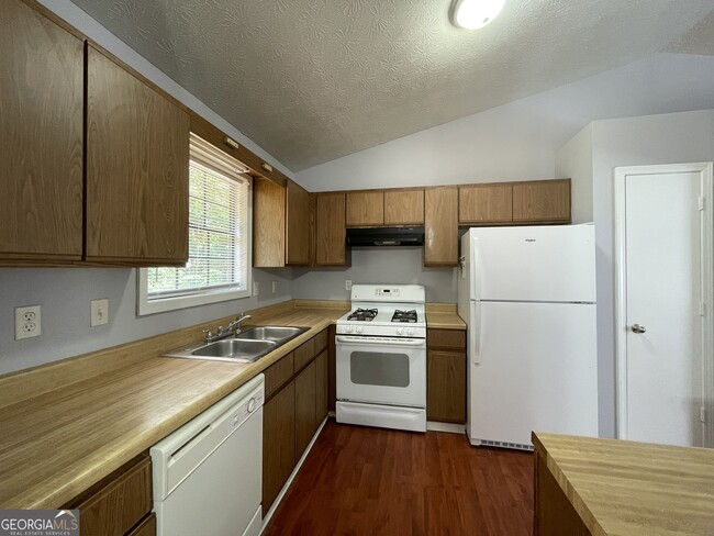 Building Photo - 5721 Glenn Hollow Ct