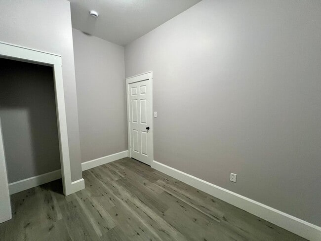 Building Photo - BRAND NEW! 2 Bedroom/1 Bathroom Unit For Lease in Delavan, Illinois