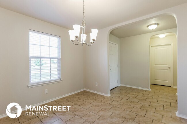 Foto del edificio - 11131 Creek Eagle