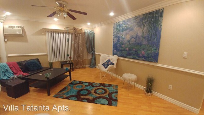 Foto del edificio - 2212 N Cahuenga Blvd