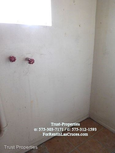 Building Photo - 1743 N Mesquite St