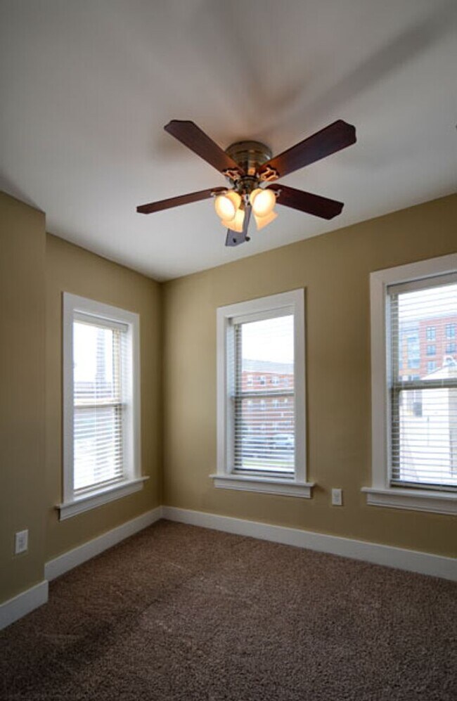 Building Photo - 1651 N Pearl St