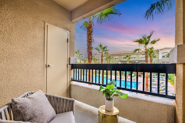 Building Photo - Aspire at Tesora