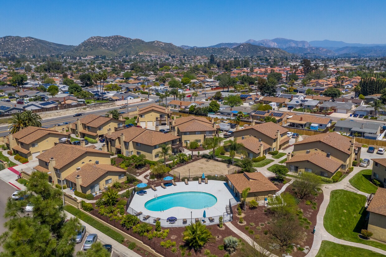 The Arbors Apartments Apartments In Santee Ca Westside Rentals