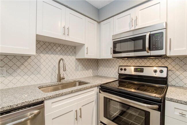 Foto del edificio - 3712 W Cass St