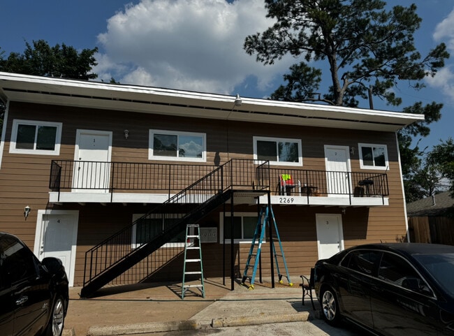 Building Photo - 2269 Collier St