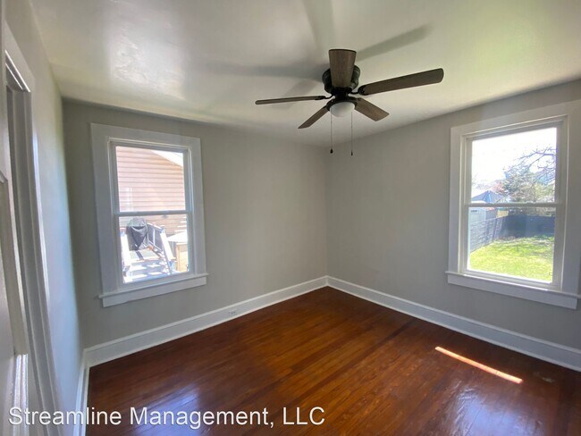 Foto del edificio - 1 br, 1.5 bath House - 4005 Bunker Hill Rd