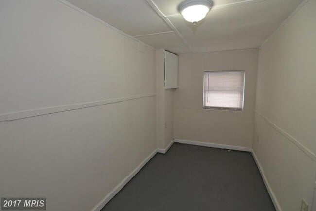 Building Photo - 507 N Glover St