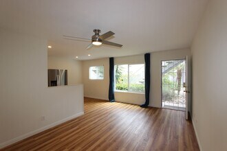 Building Photo - 3532 Meade Ave