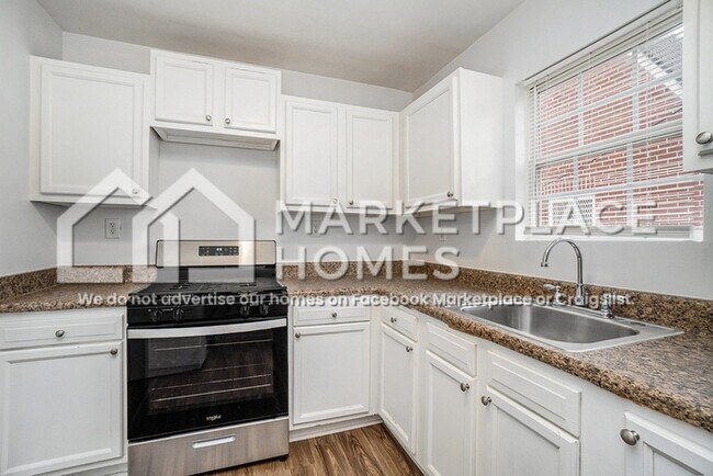 Building Photo - 1320 M.L.K. Jr Dr SW