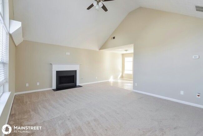 Foto del edificio - 11066 Pebble Ridge Dr