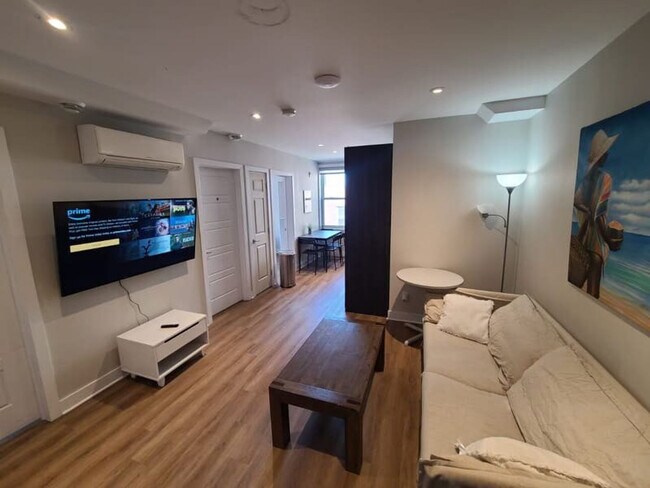 Building Photo - 2205 Rue St Marc