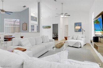 Building Photo - 9521 Mariners Cove Ln
