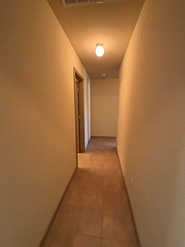 Foto del edificio - 1683 Potomac Dr