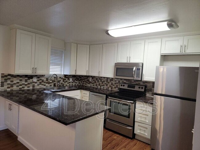 Foto del edificio - 5921 N Wiscomb St