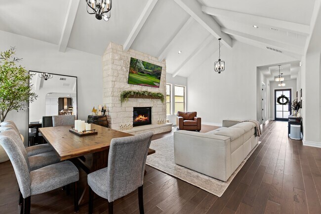 Foto del edificio - 127 Loysoya St