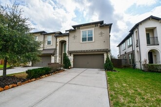 Building Photo - 9522 Scanlan Heights Ln