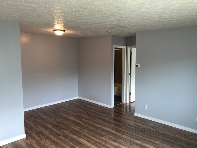 Foto del edificio - 3104 Archwood Ave