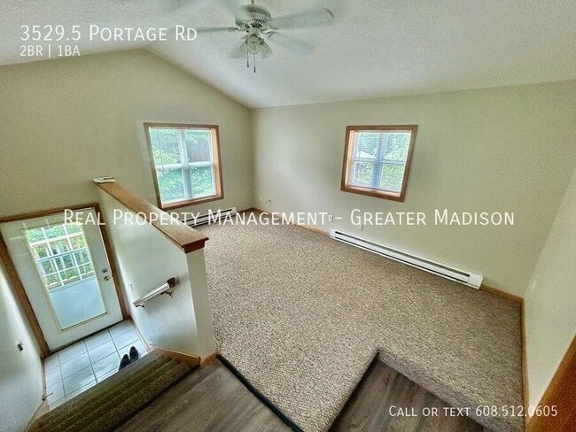 Foto del edificio - 3529.5 Portage Rd