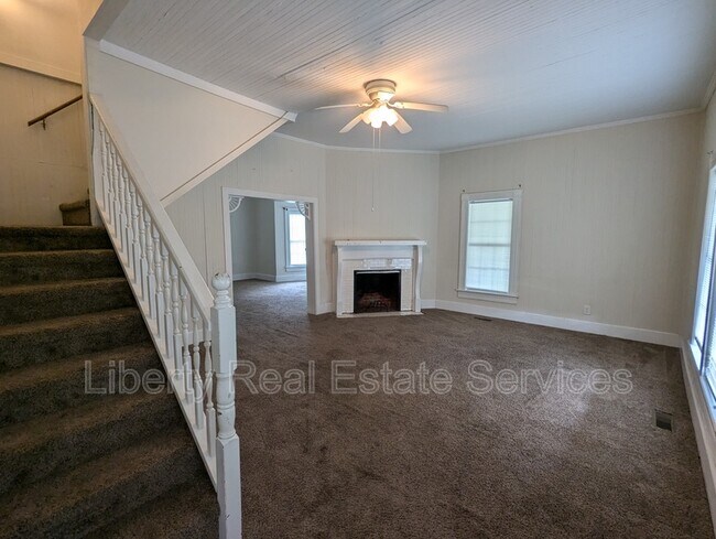 Building Photo - 414 N Caswell St