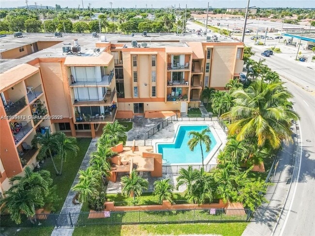 Foto del edificio - 6780 W 2nd Ct