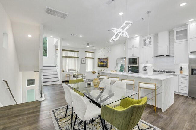 Foto del edificio - 4013 St Augustine St