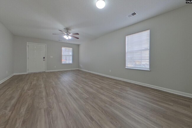 Foto del edificio - 945 Schofield Ln