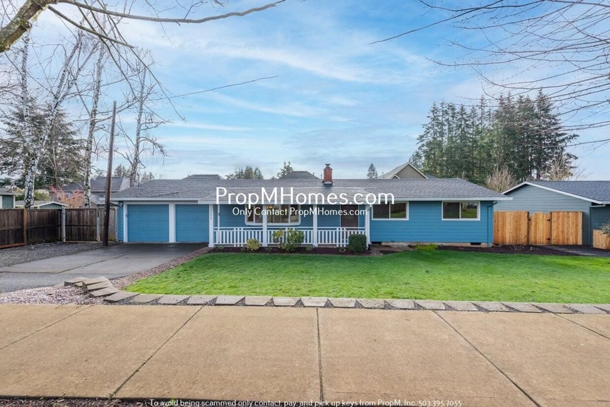 Primary Photo - Updated Three Bedroom Gem in Oregon City!