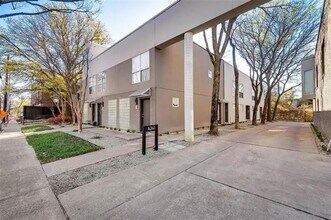 Building Photo - 4241 Buena Vista St