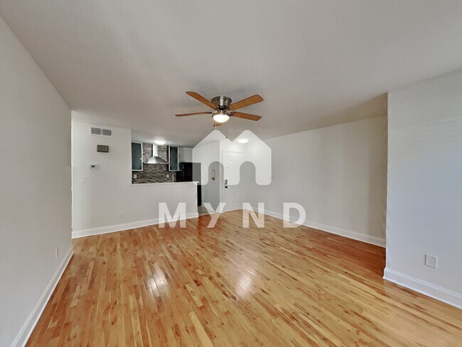 Foto del edificio - 417 Granville Ct