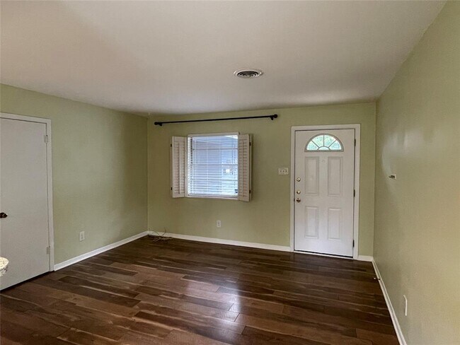 Foto del edificio - 4601 Avenue G