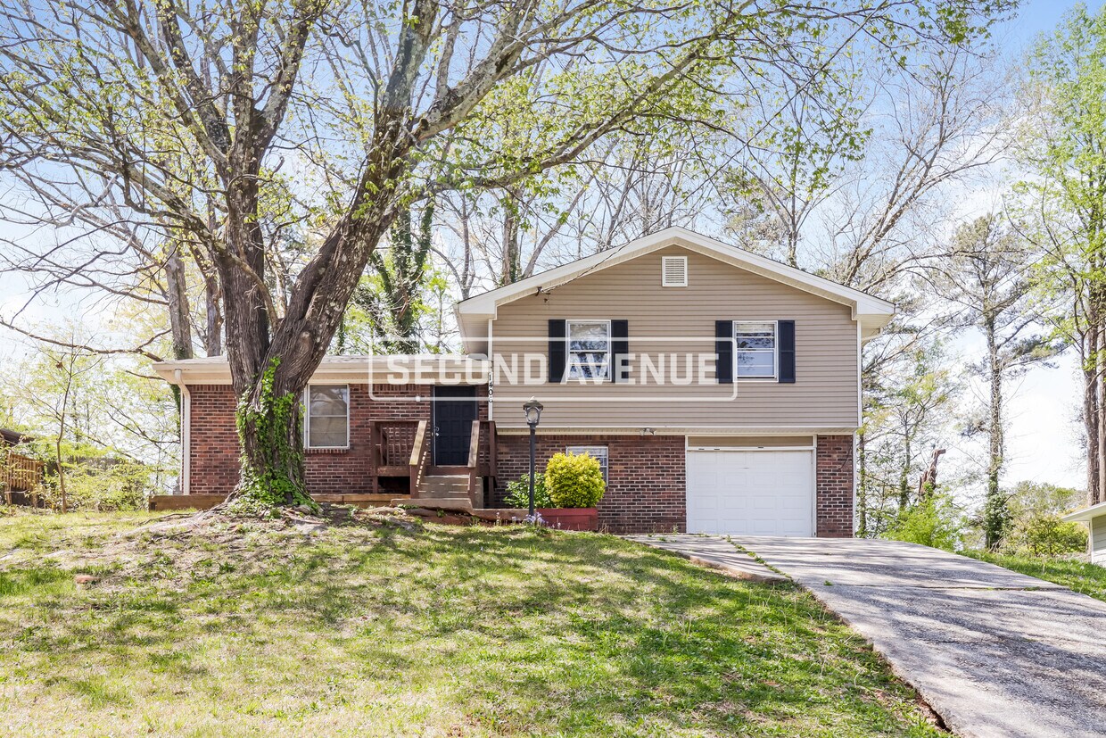 Primary Photo - 1406 High Meadow DR