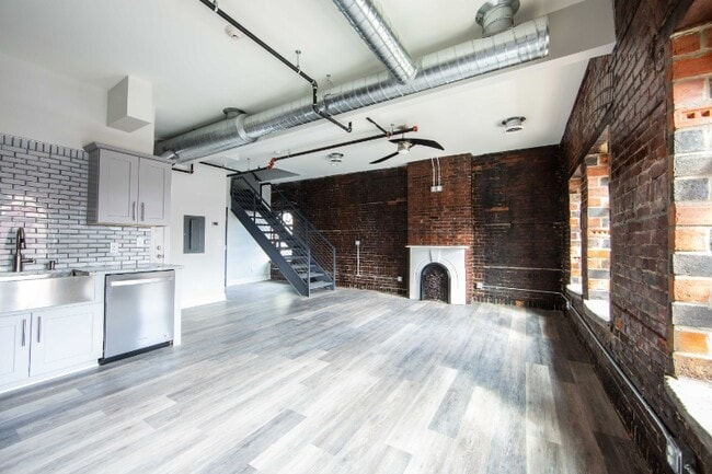 Foto del edificio - 490 Pearl St