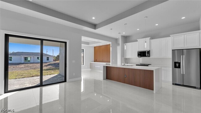 Building Photo - 1306 Beth Ave N