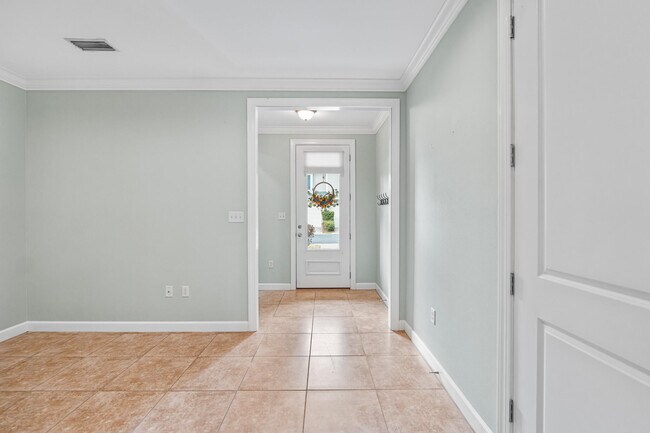 Building Photo - 4240 Skipjack Cove