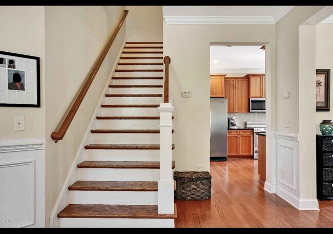 Building Photo - 4839 Whitner Dr