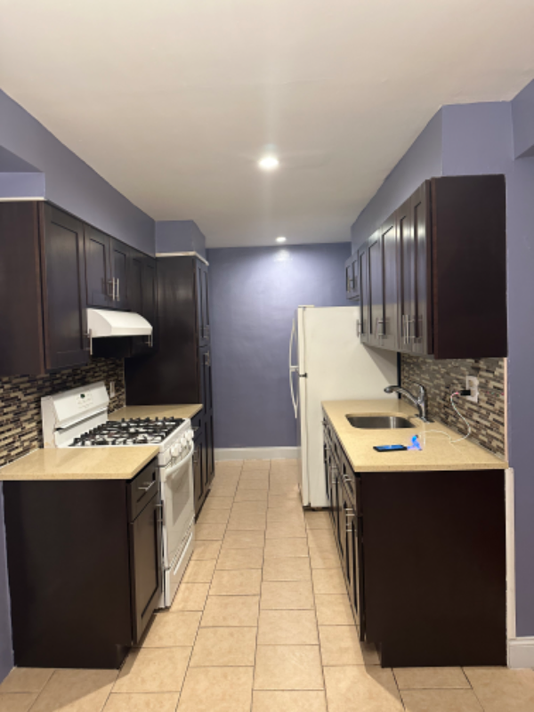 Foto principal - 1128 E 58th St