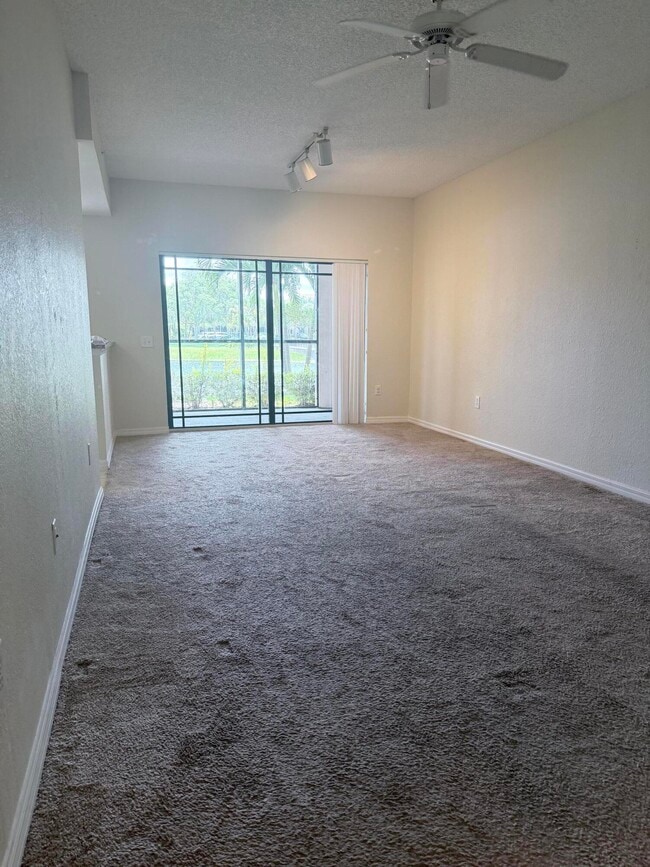 Building Photo - 2812 Grande Pkwy